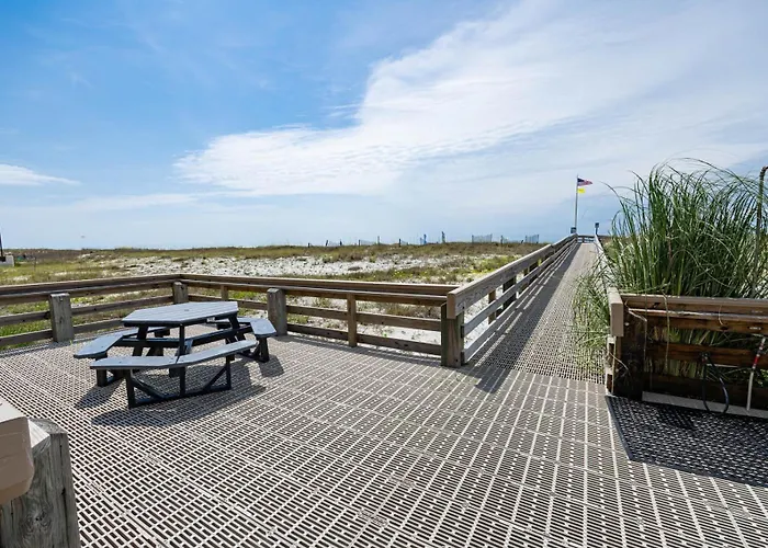 Apartment Island Winds West 374